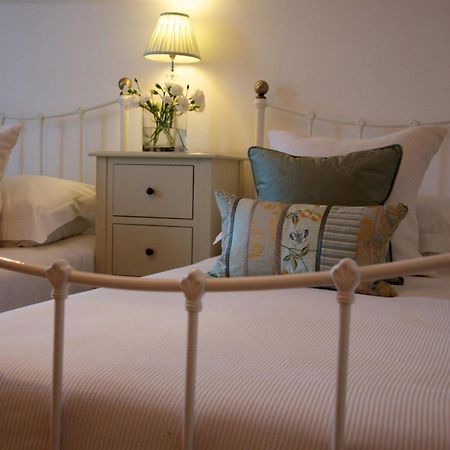Bed and Breakfast Onefifty à Cowes  Extérieur photo
